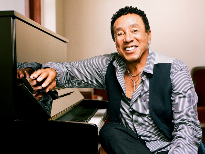 SMOKEY ROBINSON